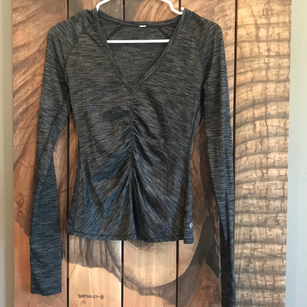 Lulu Lemon long sleeve